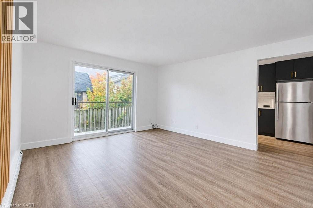 199 Ahrens Street W, Kitchener, Ontario  N2H 4E1 - Photo 16 - 40871455