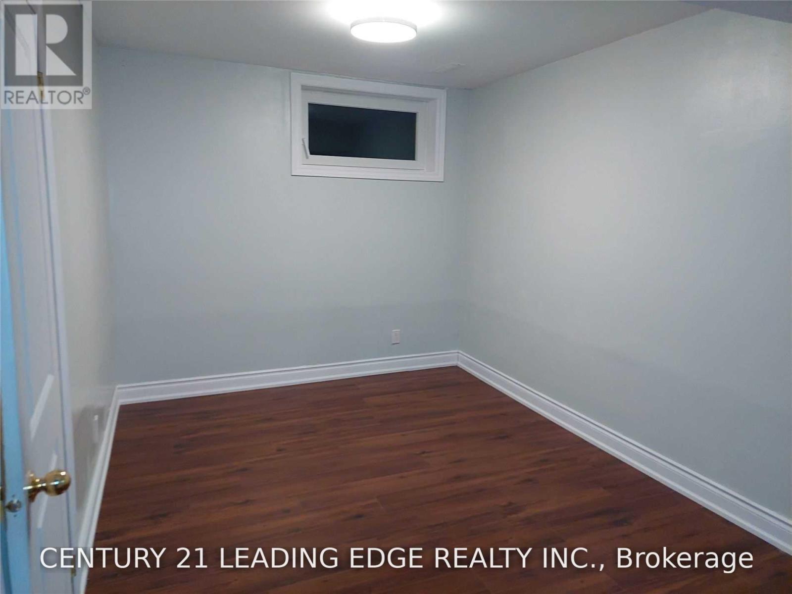 1669 Kipling Avenue, Toronto, Ontario M9R 2Y4 - Photo 8 - W13769280