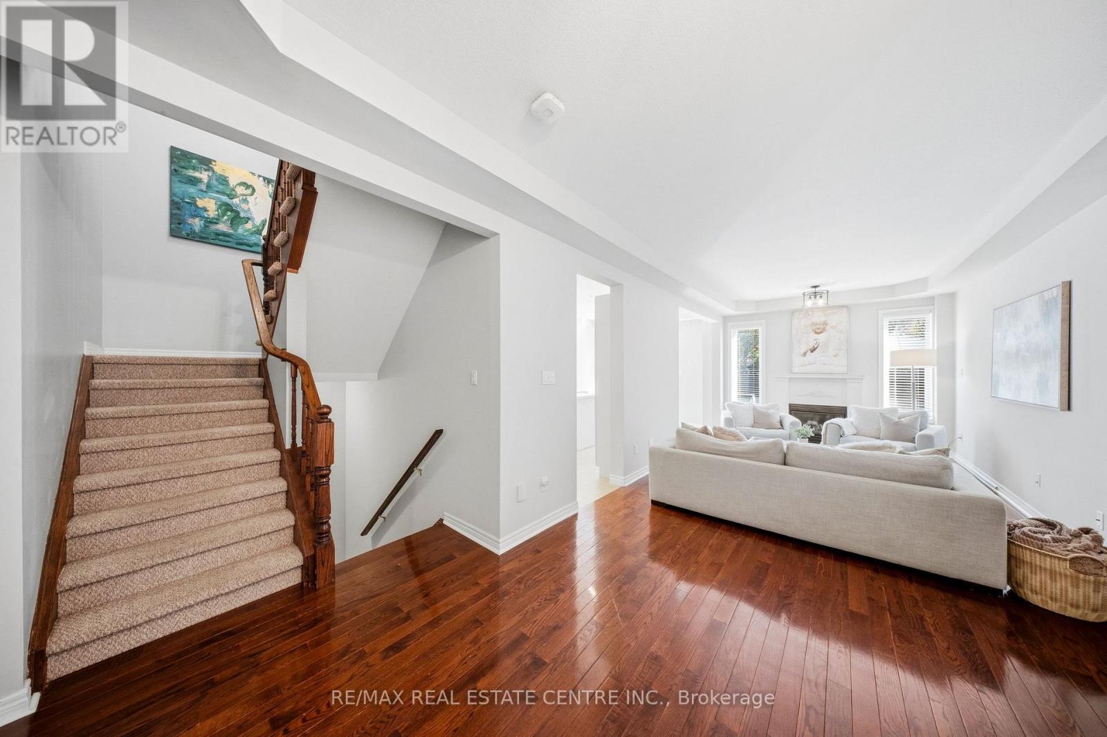 5300 Picketts Way, Burlington, Ontario  L7L 7J6 - Photo 8 - W14088462