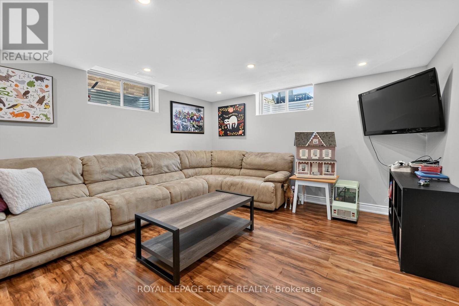 387 Murray Street, Grimsby, Ontario  L3M 3P4 - Photo 34 - X13468688
