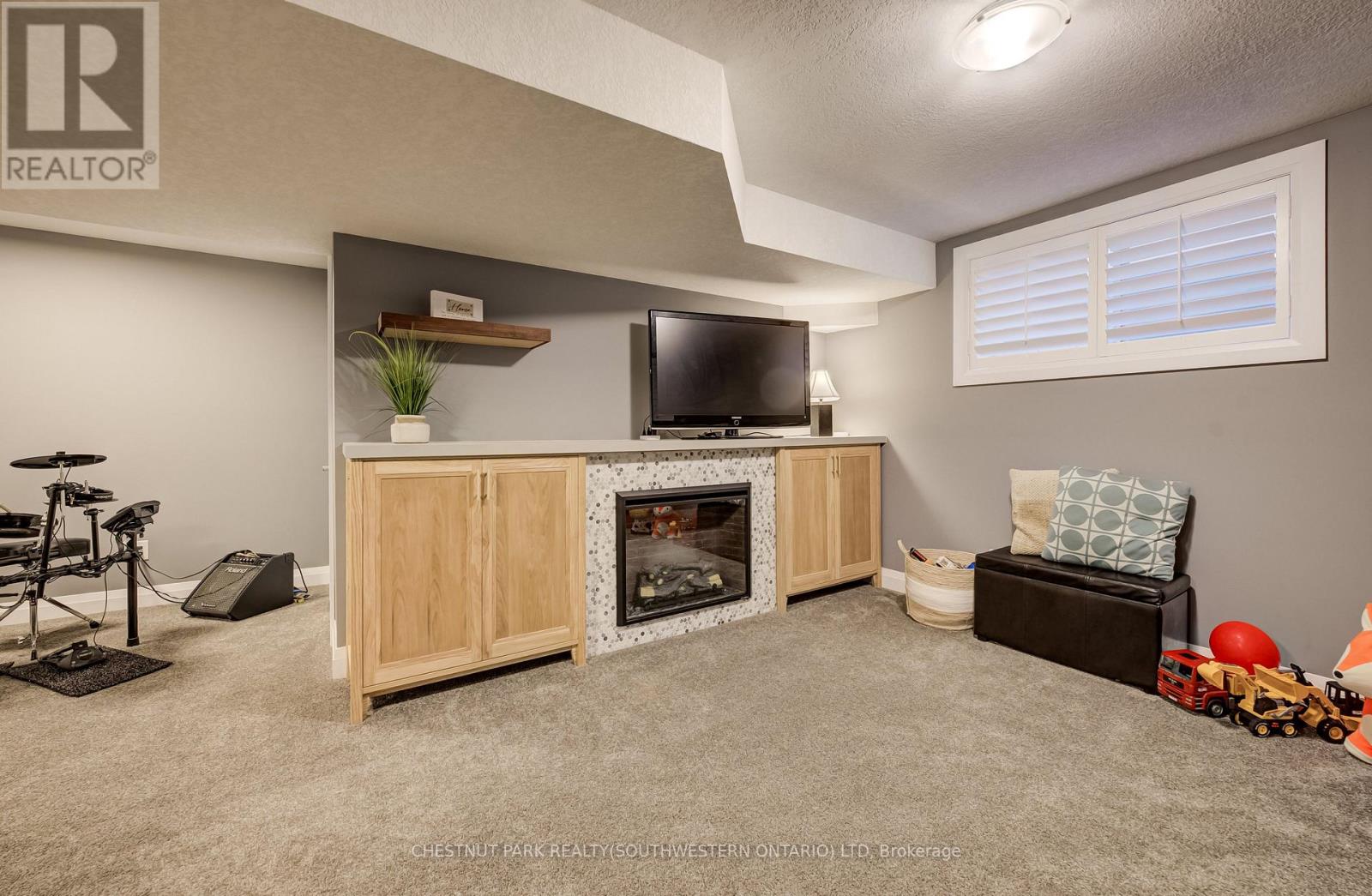 35 Greyhawk Street, Kitchener, Ontario  N2K 0C7 - Photo 32 - X13825580