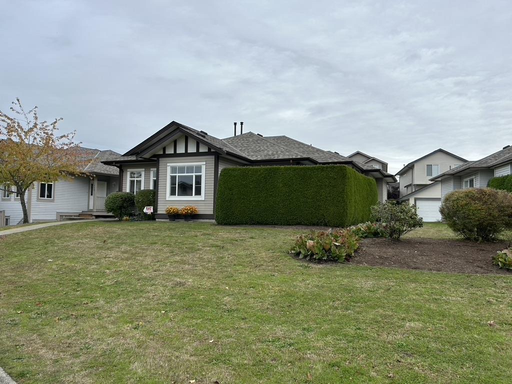 141 33751 7 Avenue, Mission, British Columbia  V2V 7C2 - Photo 3 - R3172132
