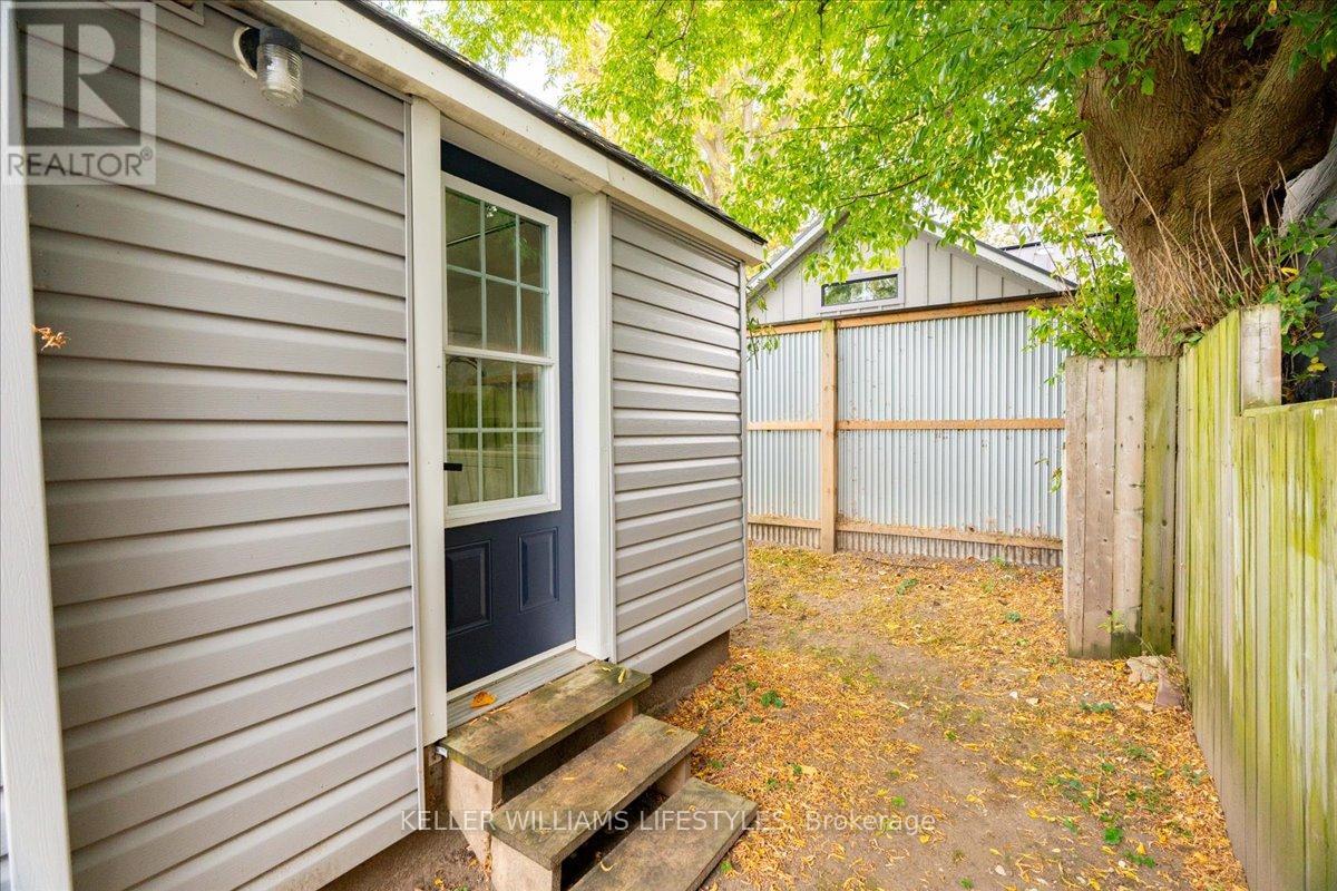 2018 Jean Avenue, Sarnia, Ontario  N0N 1C0 - Photo 25 - X14093898