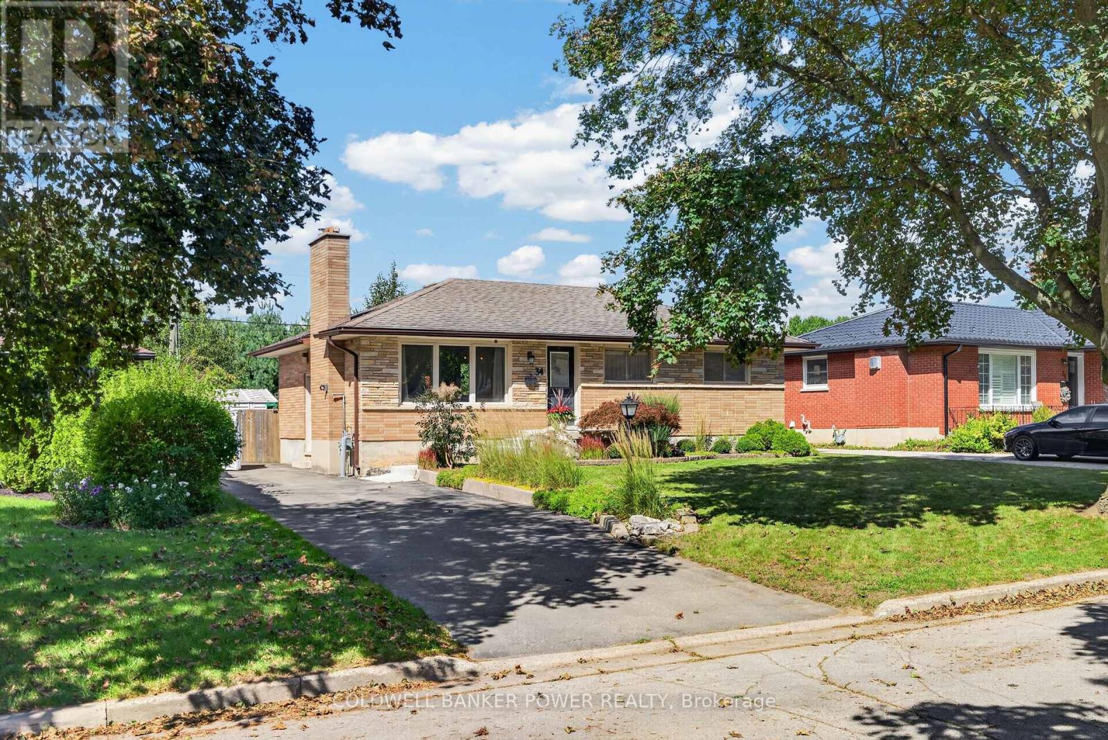 34 Algonquin Crescent, London East, Ontario  N5W 1N4 - Photo 2 - X14093968