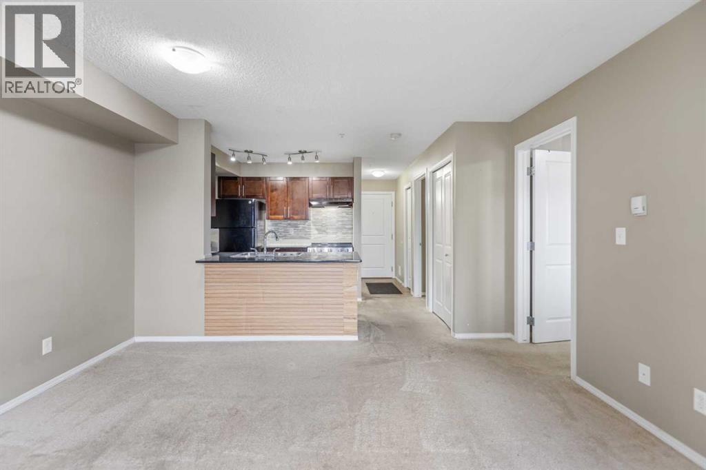 210, 15 Saddlestone Way NE, Calgary, Alberta  T3J 0S3 - Photo 27 - A2351768