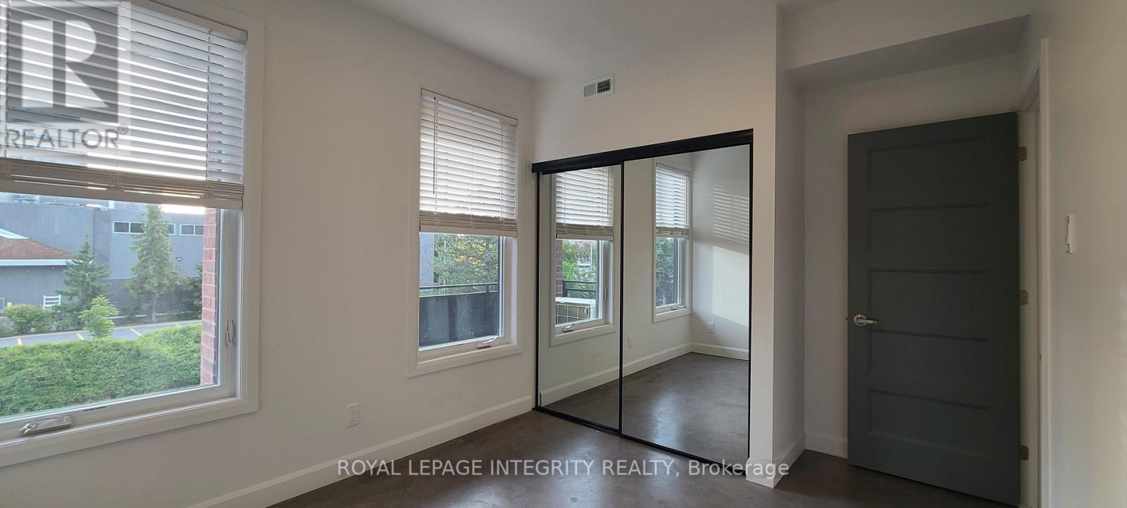 Unit A - 396 Marguerite Avenue, Ottawa, Ontario  K1L 7W6 - Photo 8 - X14093896