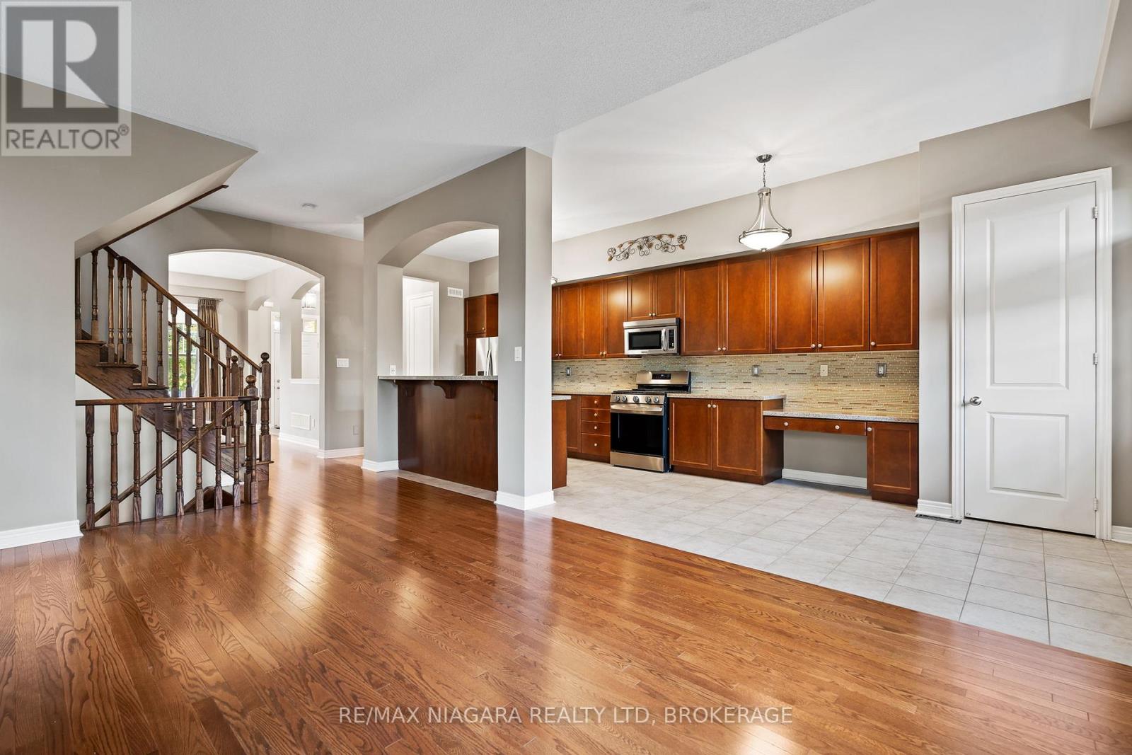 96 Garrison Village Drive, Niagara-On-The-Lake, Ontario  L0S 1J0 - Photo 14 - X14093882