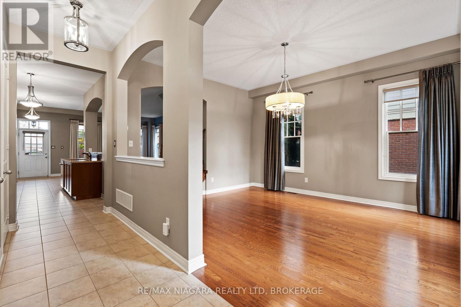 96 Garrison Village Drive, Niagara-On-The-Lake, Ontario  L0S 1J0 - Photo 9 - X14093882