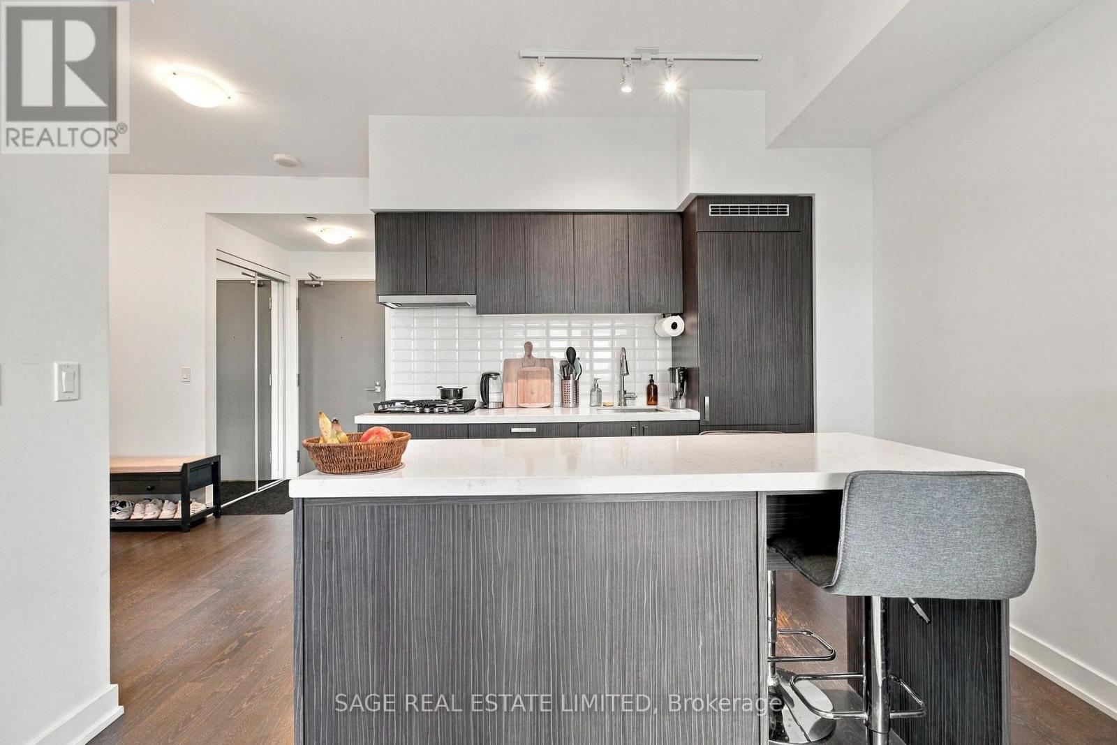 908 - 501 St Clair Avenue W, Toronto, Ontario  M5P 0A2 - Photo 12 - C14093822