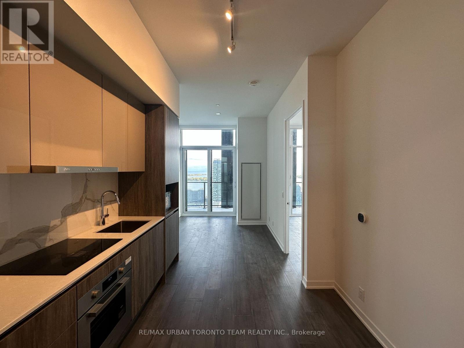 Ph08 - 180 Front Street E, Toronto, Ontario  M5A 0K9 - Photo 3 - C14093830