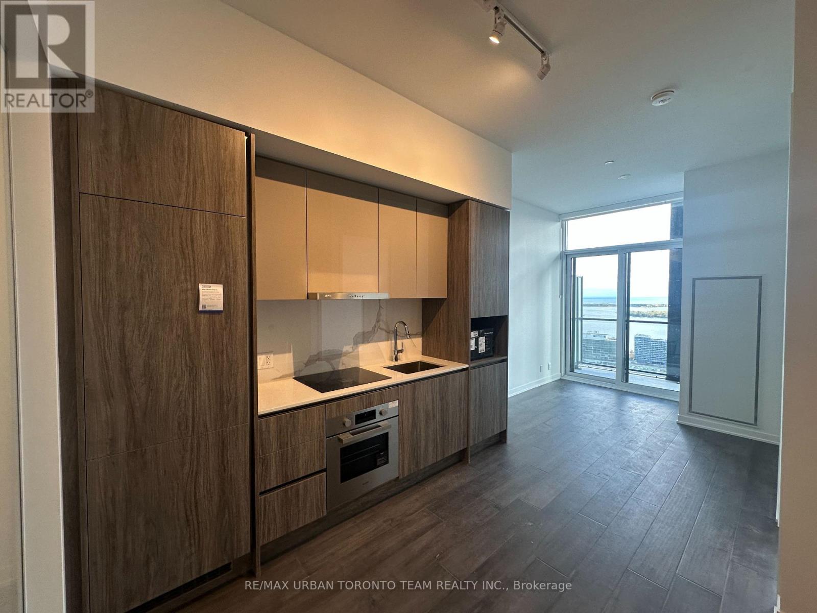 Ph08 - 180 Front Street E, Toronto, Ontario  M5A 0K9 - Photo 4 - C14093830