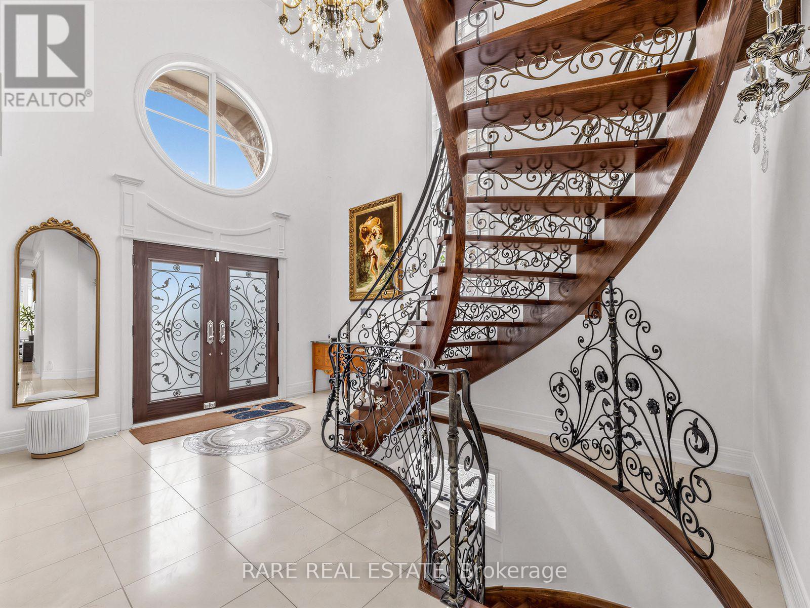 223 Byng Avenue, Toronto, Ontario  M2N 4L2 - Photo 3 - C14093866