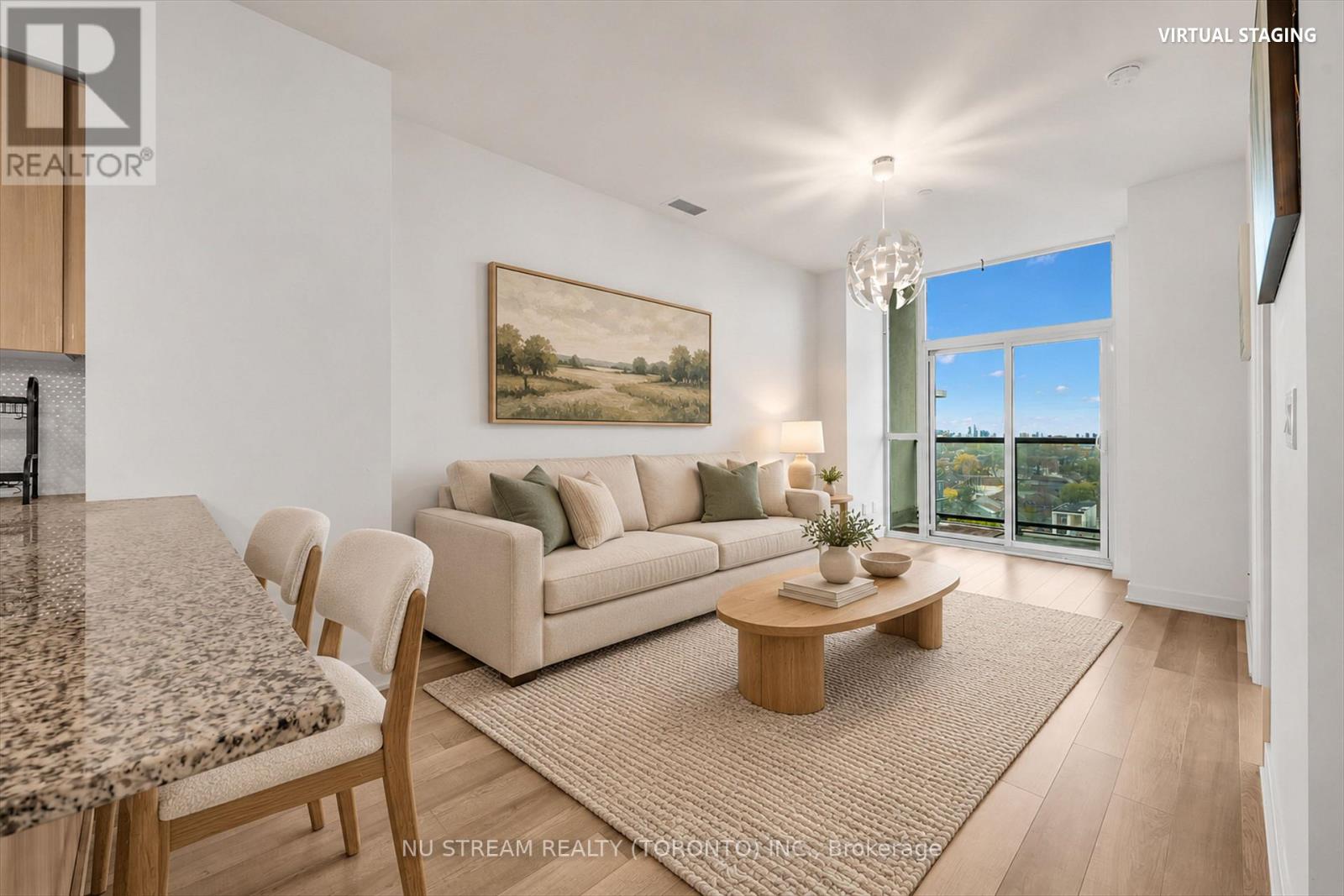 810 - 1603 Eglinton Avenue W, Toronto, Ontario  M6E 0A1 - Photo 1 - C14093894