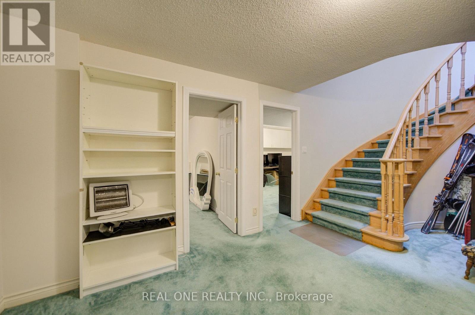 261 Mckee Avenue, Toronto, Ontario M2N 4E2 - Photo 32 - C14093966