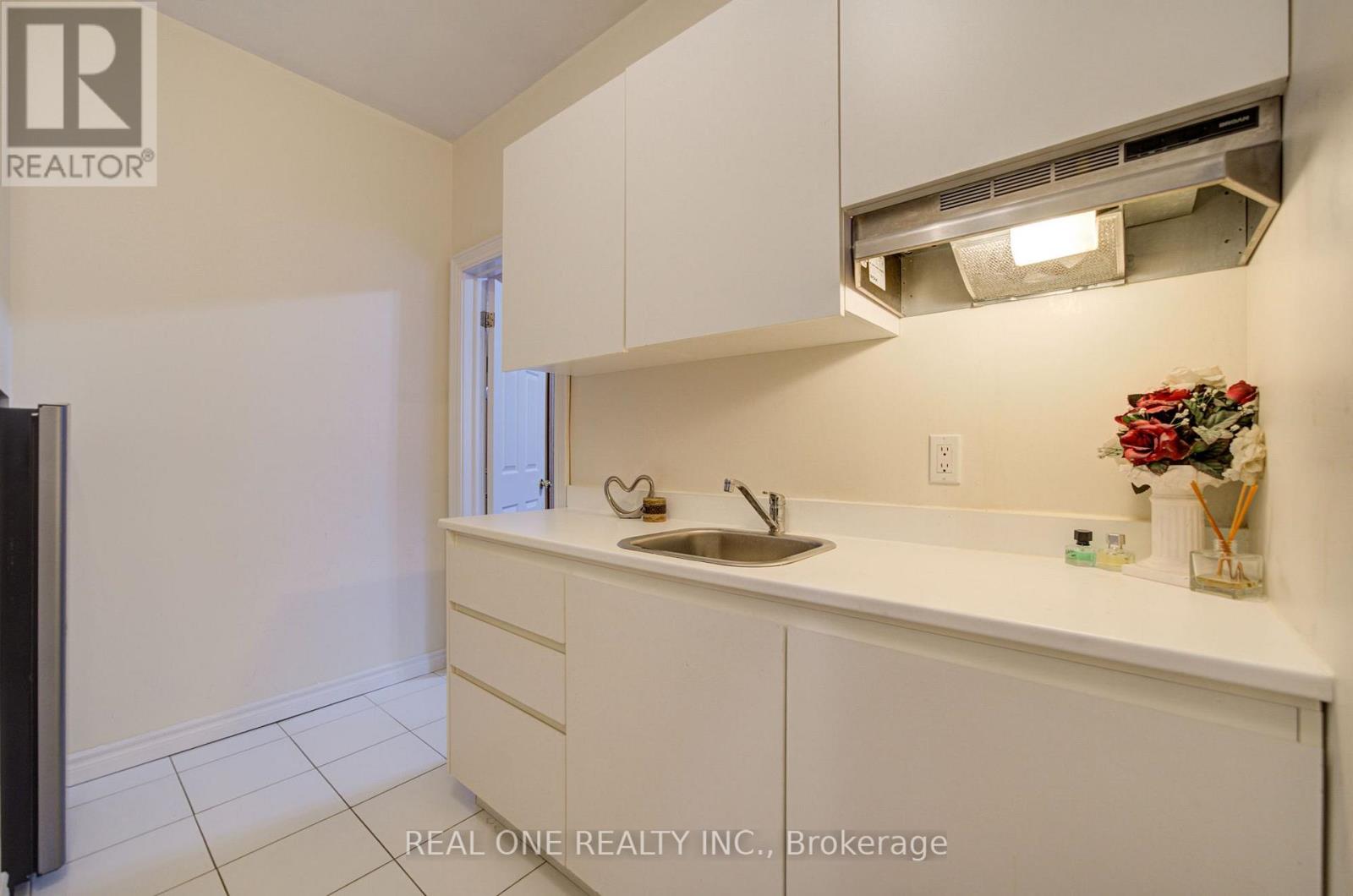 261 Mckee Avenue, Toronto, Ontario M2N 4E2 - Photo 39 - C14093966