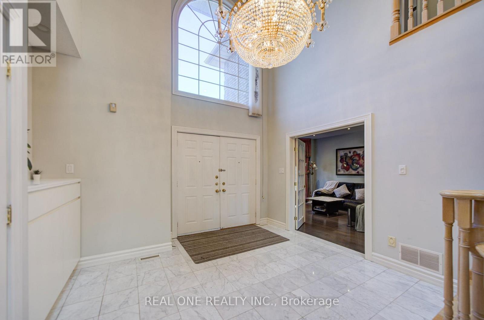 261 Mckee Avenue, Toronto, Ontario M2N 4E2 - Photo 4 - C14093966