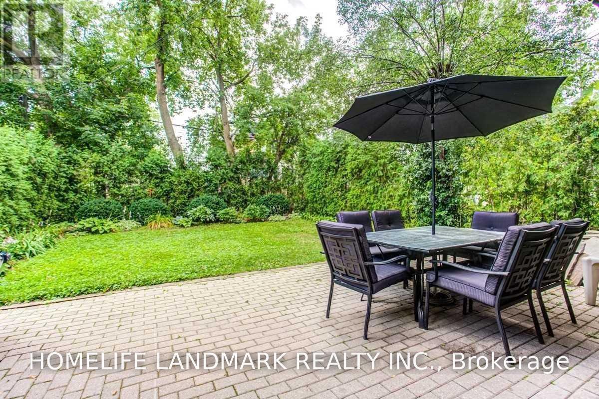 29 Nipigon Avenue, Toronto, Ontario  M2M 2V7 - Photo 2 - C14093984
