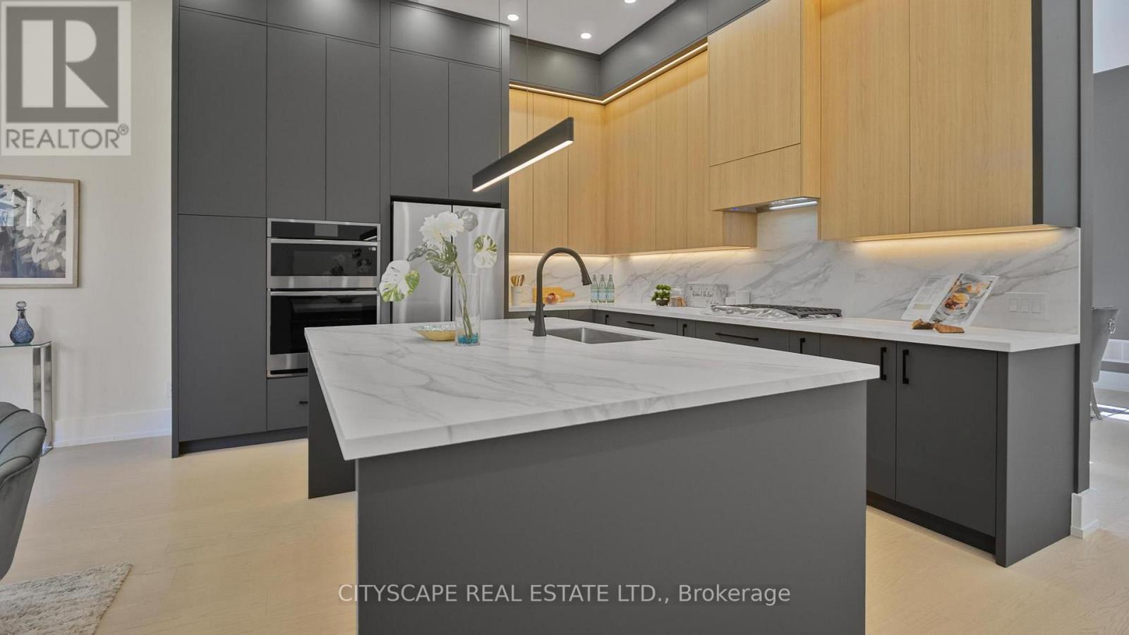 39 Kenworthy Avenue, Toronto, Ontario  M1L 3B1 - Photo 6 - E14093864