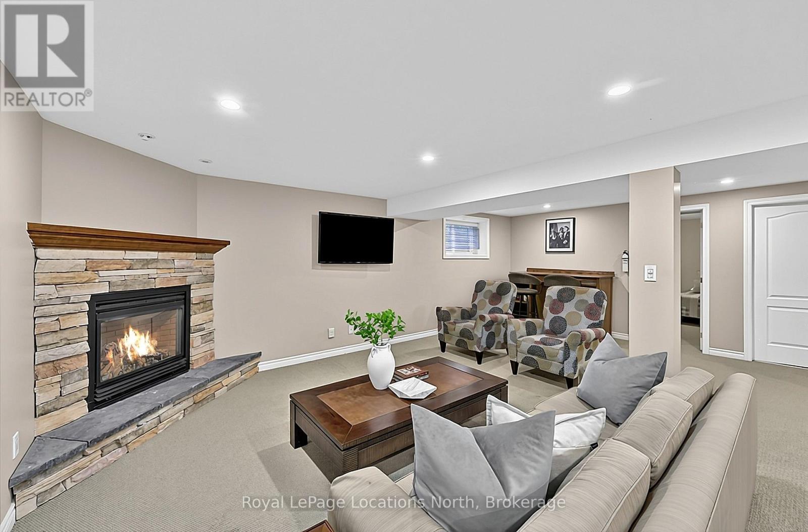 1 - 1 Woodland Court, Collingwood, Ontario  L9Y 5B3 - Photo 17 - S14093972