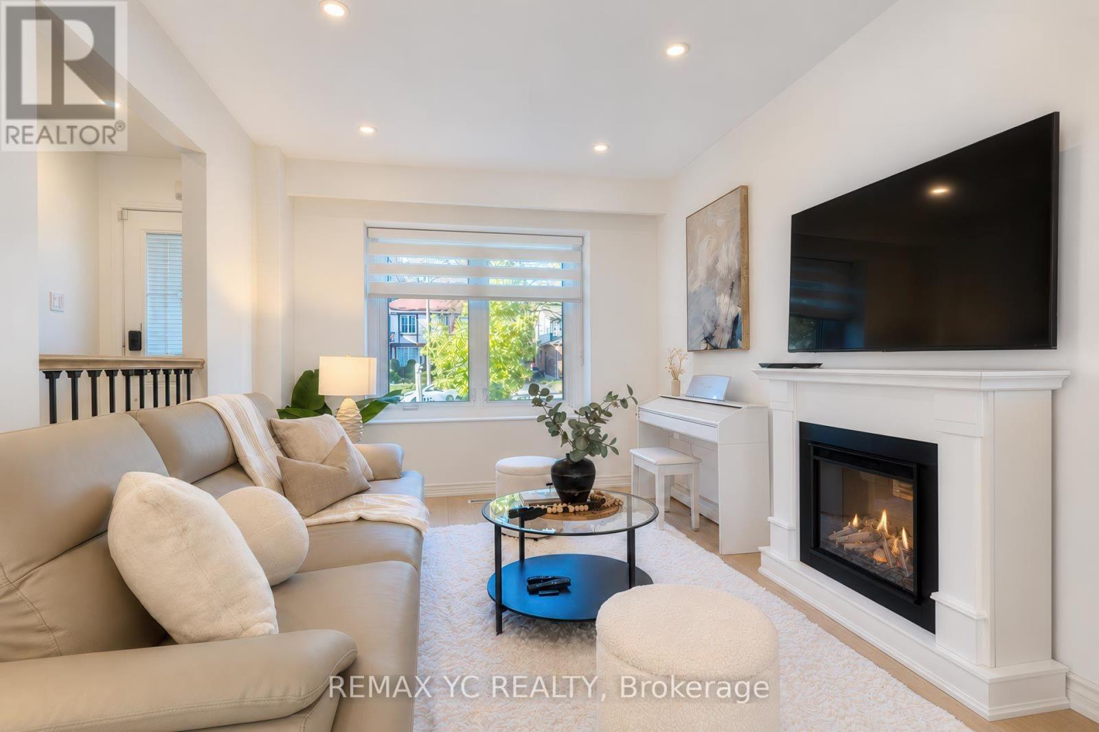 79 Tamarack Drive, Markham (Aileen-Willowbrook), Ontario  L3T 4W2 - Photo 8 - N14093850