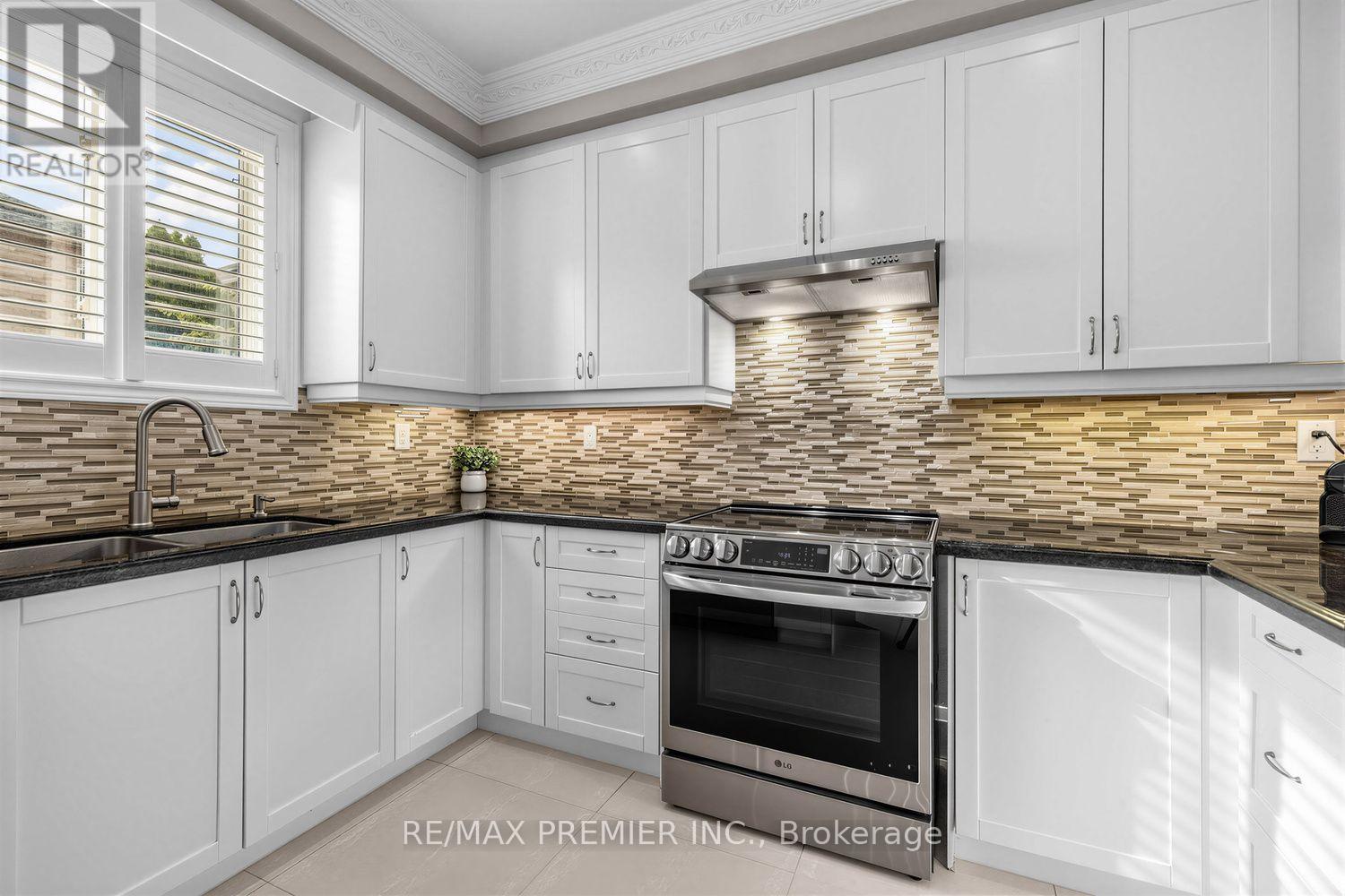 47 Berry Trail, Vaughan, Ontario  L4H 2T4 - Photo 14 - N14093908