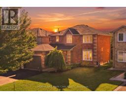 17 SHERWOOD COURT, Barrie, Ontario