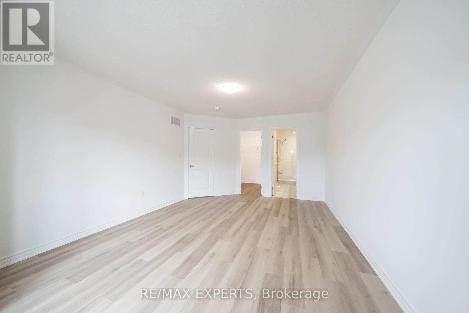 121 Vinewood Crescent, Barrie, Ontario L9J 1B5 - Photo 36 - S14093970