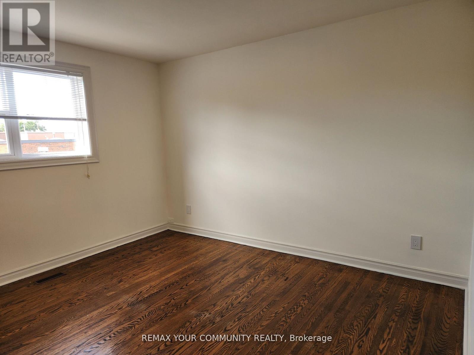 Upper - 214 Pellatt Avenue, Toronto, Ontario  M9N 2P6 - Photo 16 - W14093806