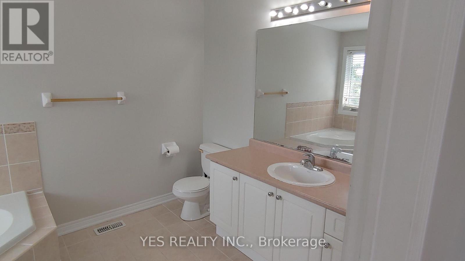 26 New Hampshire Court, Brampton, Ontario L6S 0B9 - Photo 16 - W14093868