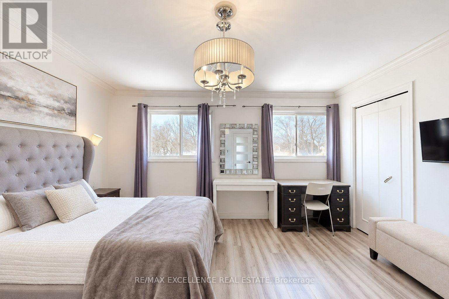 2458 Cobbinshaw Circle, Mississauga, Ontario  L5N 2G3 - Photo 18 - W14093938