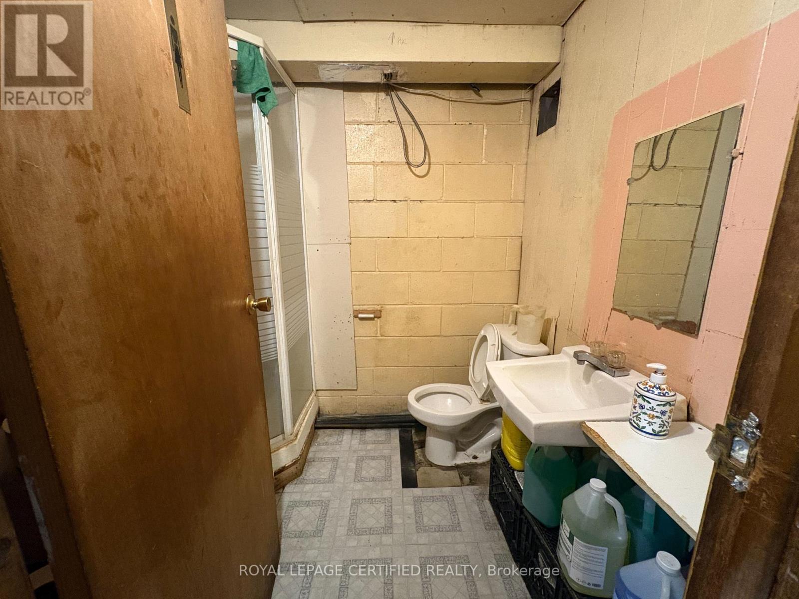 827 Albion Road, Toronto, Ontario  M9V 1A3 - Photo 24 - W14093962