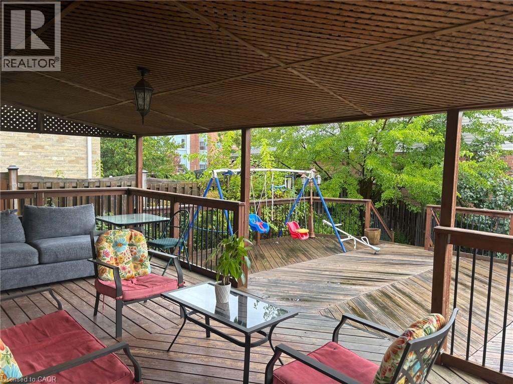 386 Pine Valley Drive, Kitchener, Ontario  N2P 2V4 - Photo 14 - 40871764