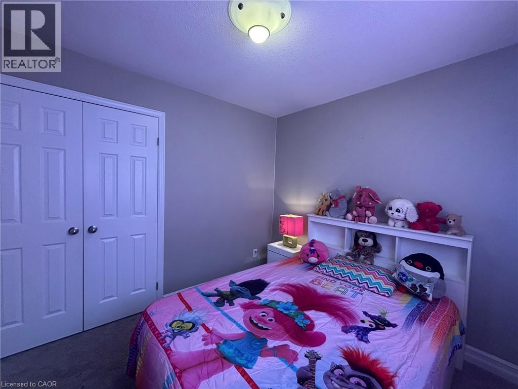 386 Pine Valley Drive, Kitchener, Ontario  N2P 2V4 - Photo 30 - 40871764