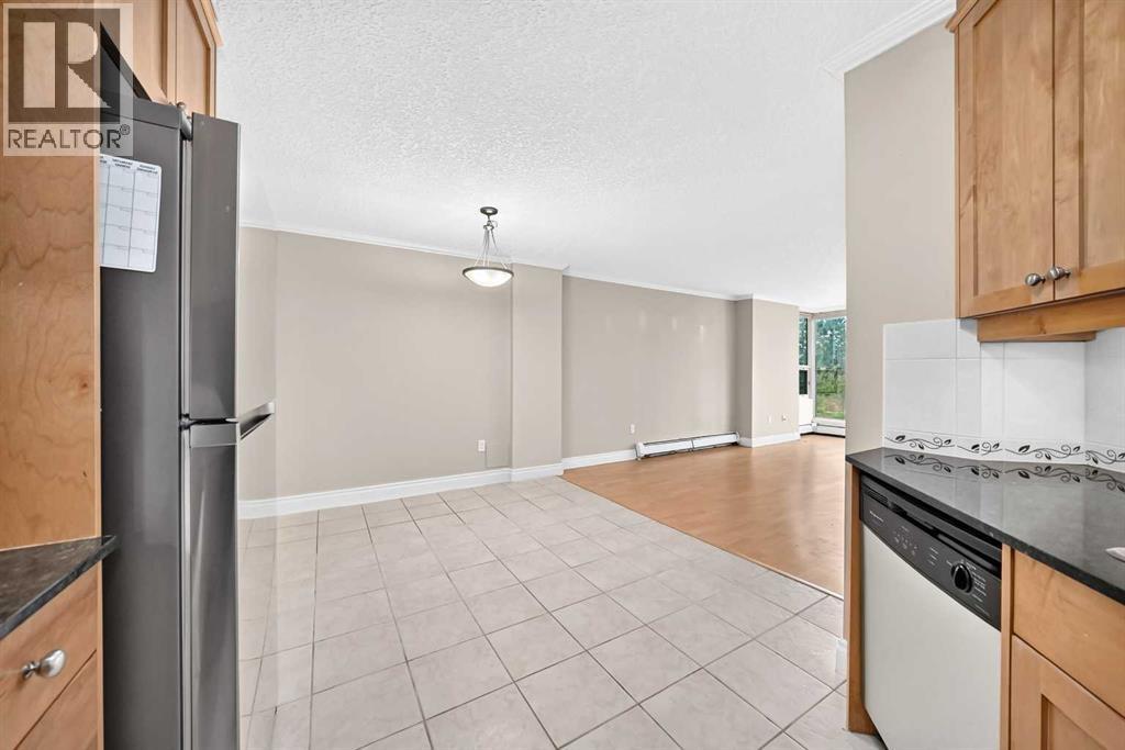 201, 4554 Valiant Drive NW, Calgary, Alberta  T3A 2V5 - Photo 11 - A2348365