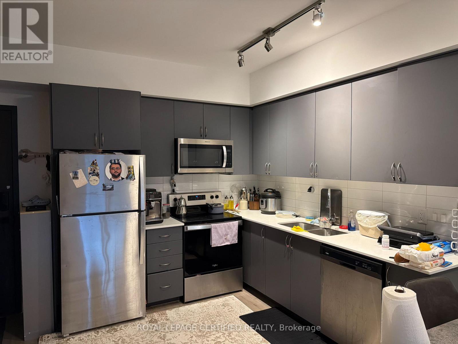 803 - 56 Lakeside Terrace, Barrie, Ontario  L4M 0L4 - Photo 3 - S14093694