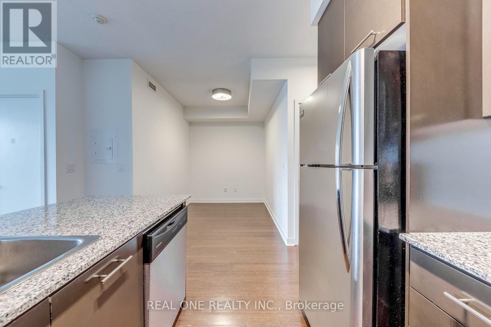 2604 - 360 Square One Drive, Mississauga, Ontario  L5B 0G7 - Photo 13 - W14085578