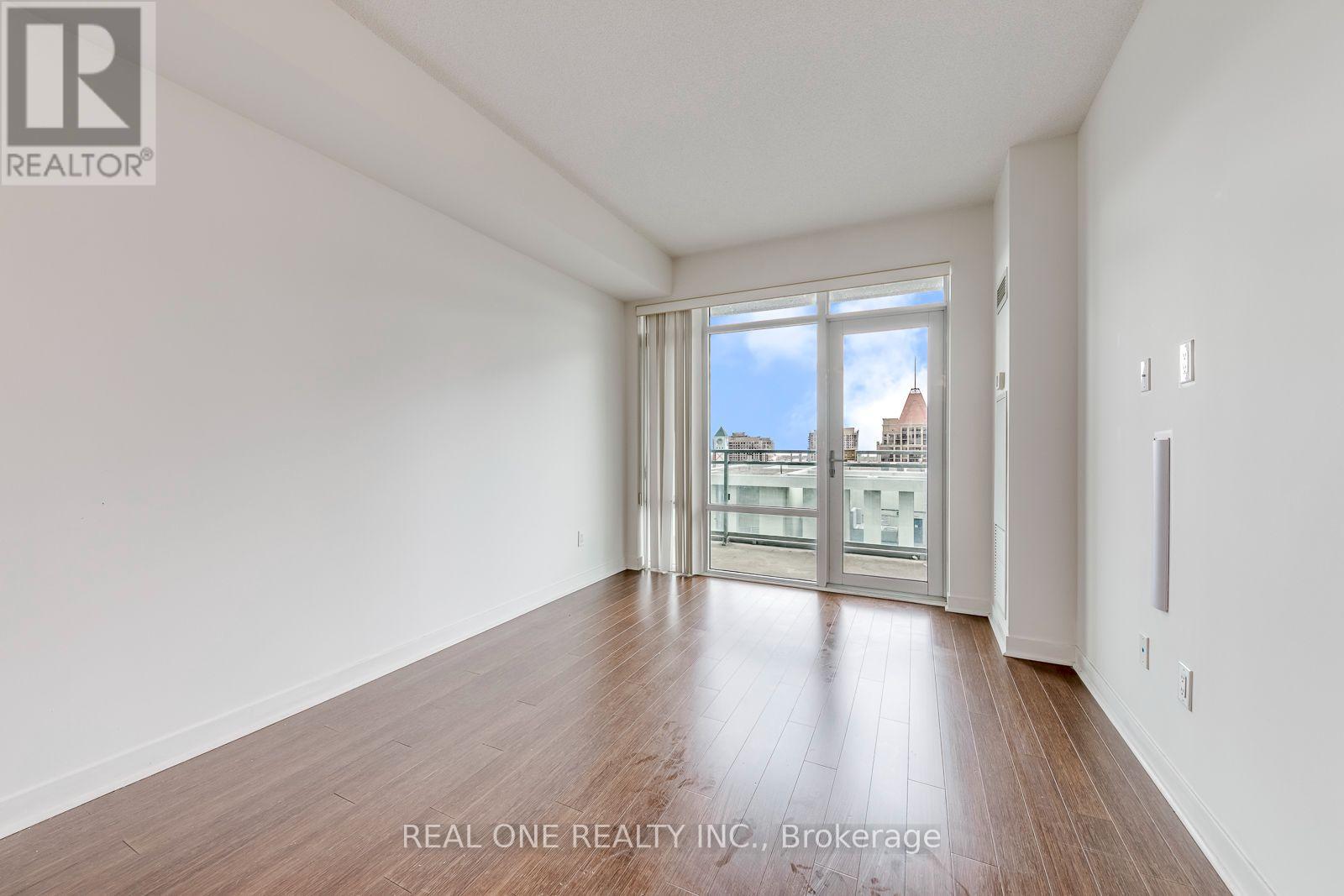 2604 - 360 Square One Drive, Mississauga, Ontario  L5B 0G7 - Photo 18 - W14085578