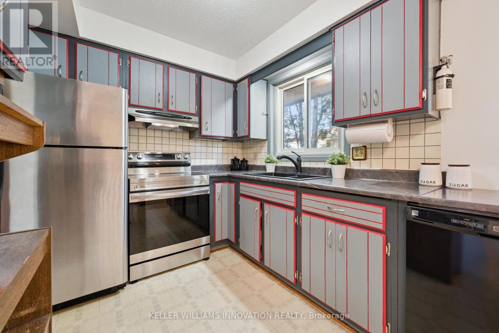 128 Briar Knoll Drive, Kitchener, Ontario  N2E 2B8 - Photo 13 - X13871534