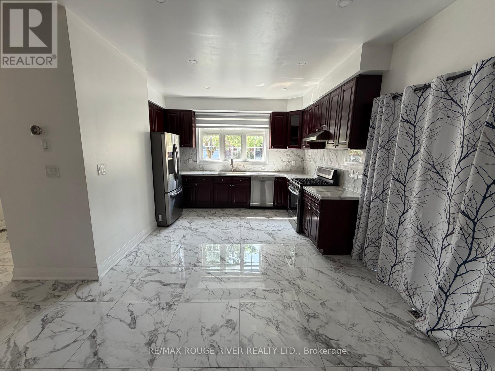 1796 Castlemore Avenue, Markham (Greensborough), Ontario  L6E 2E5 - Photo 5 - N13816110