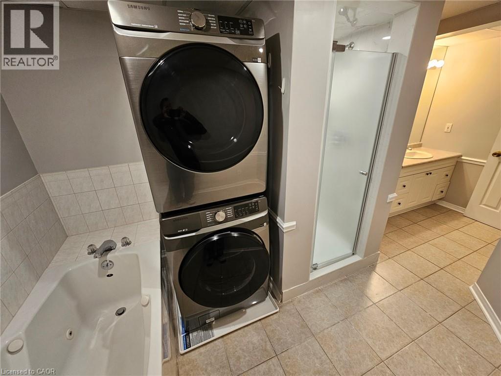 2173 Charnwood Drive Unit# Lower, Burlington, Ontario  L7M 2X4 - Photo 13 - 40872388
