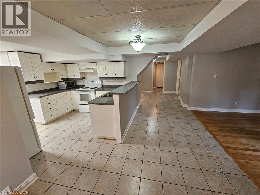 2173 Charnwood Drive Unit# Lower, Burlington, Ontario  L7M 2X4 - Photo 4 - 40872388