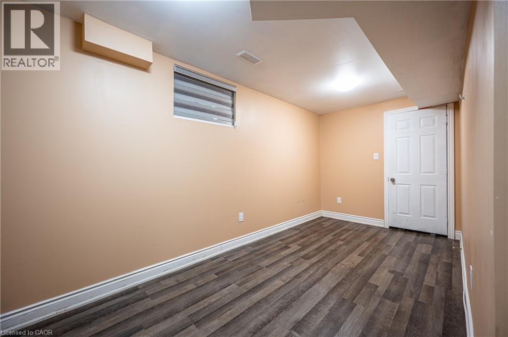 121 Steeplechase Way Unit# Upper, Waterloo, Ontario  N2K 0E7 - Photo 28 - 40872380