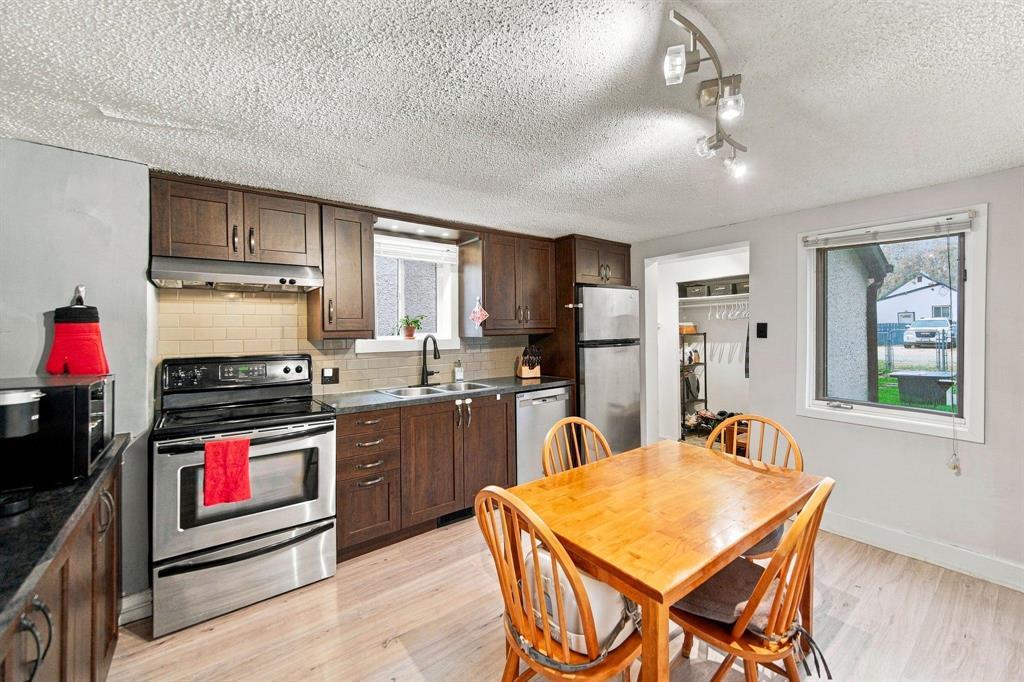 47 Guay Avenue, Winnipeg, Manitoba R2M 0B6 - Photo 5 - 202626059