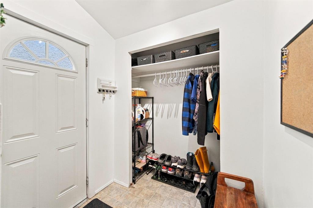47 Guay Avenue, Winnipeg, Manitoba R2M 0B6 - Photo 9 - 202626059