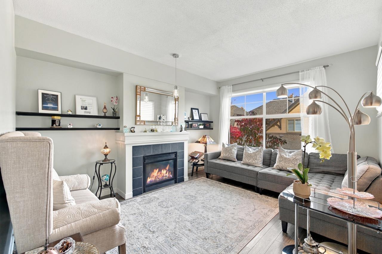 10 15152 62a Avenue, Surrey, British Columbia V3S 1V1 - Photo 4 - R3176278