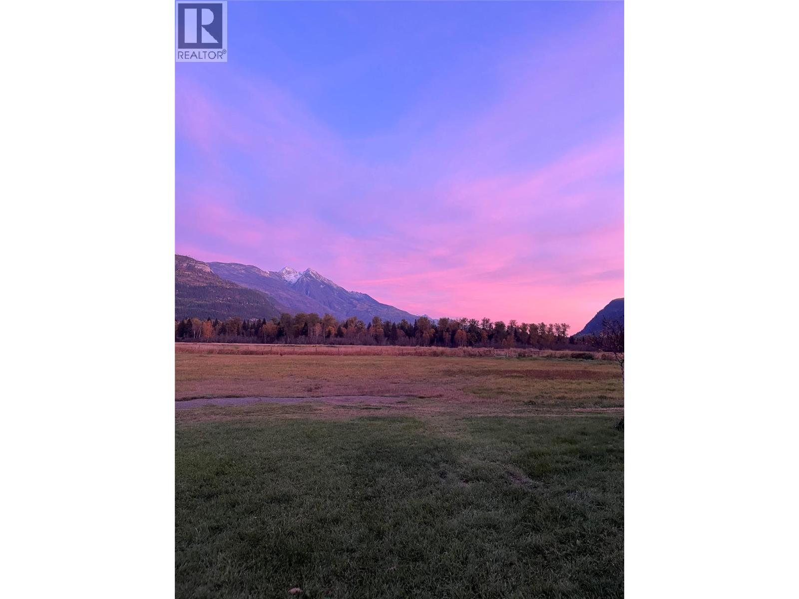 13226 Highway 31, Meadow Creek, British Columbia  V0G 1N0 - Photo 13 - 10403915