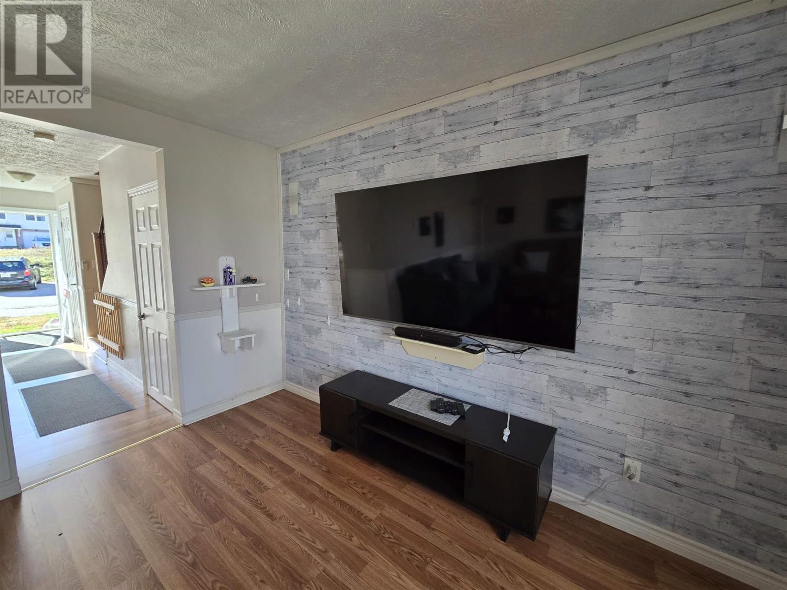 8 Bailey Ln, Elliot Lake, Ontario  P5A 2S2 - Photo 13 - SM262920