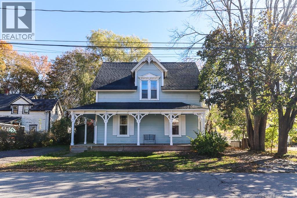 12 Pitt Street, Sussex, New Brunswick  E4E 1J1 - Photo 1 - NB139576