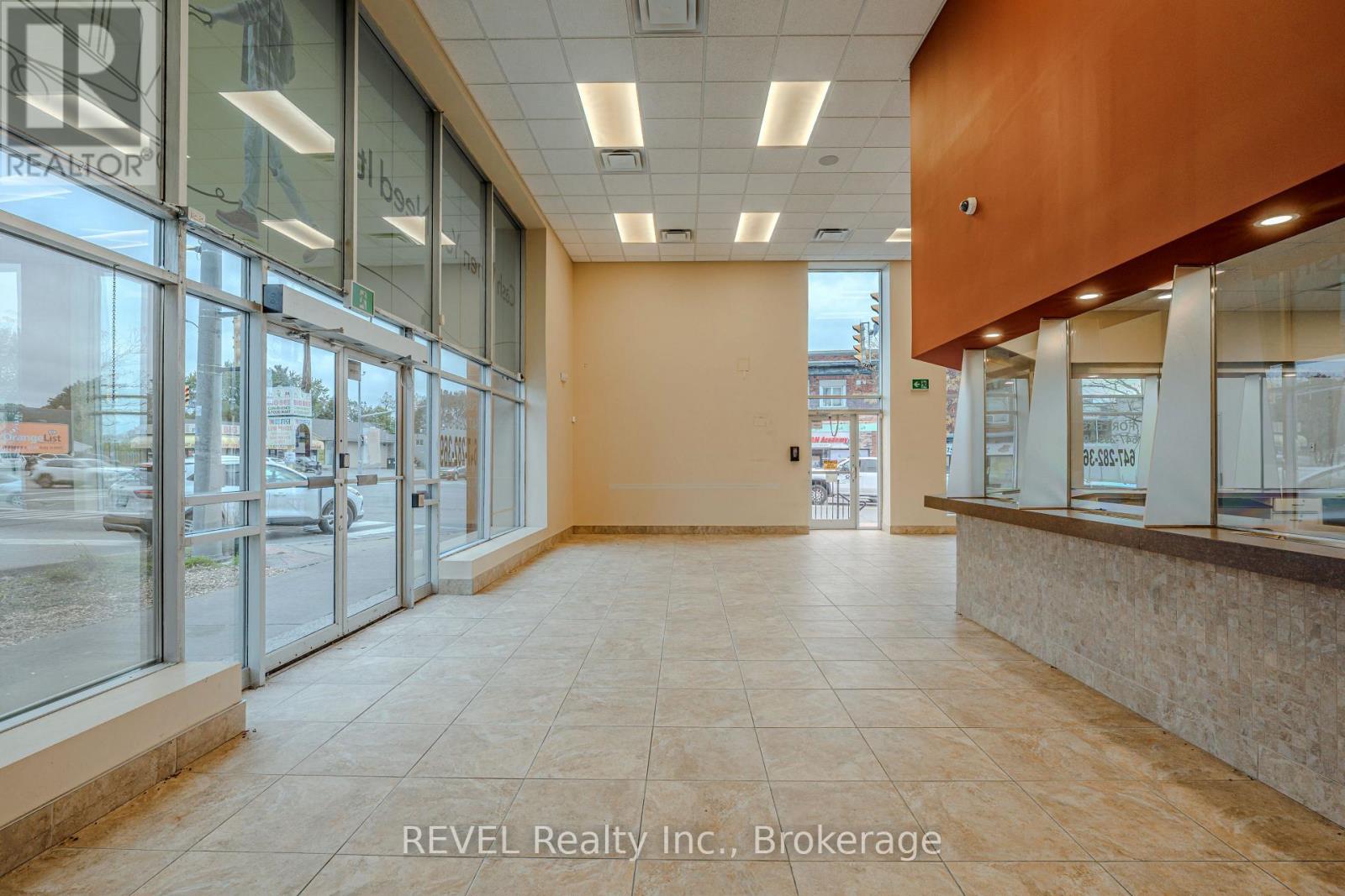 5890 Main Street, Niagara Falls, Ontario  L2G 5Z8 - Photo 17 - X14094008