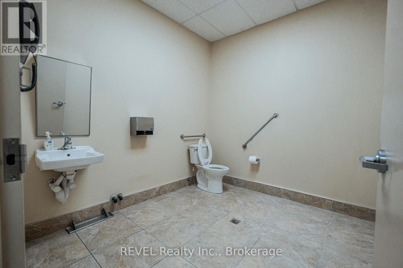 5890 Main Street, Niagara Falls, Ontario  L2G 5Z8 - Photo 25 - X14094008